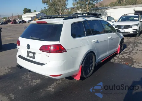 2016 Volkswagen Golf Sportwagen Tsi Limited Edition z USA, uszkodzony, nr VIN 3VWC17AU7GM518907